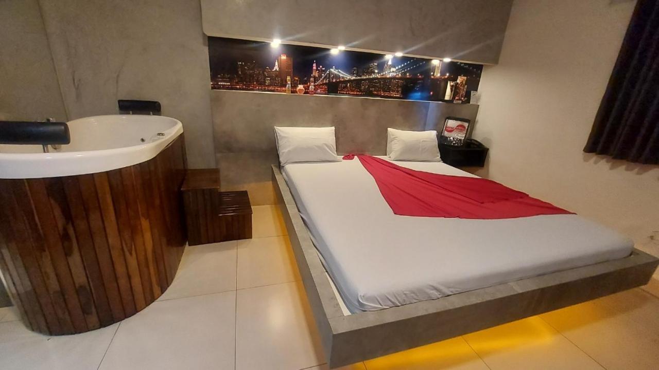 Motel Copacabana Ribeirao Preto Luaran gambar