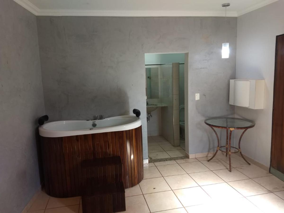 Motel Copacabana Ribeirao Preto Luaran gambar